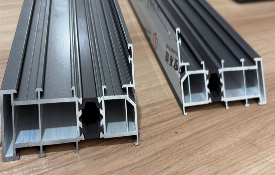 Aluminum doors and windows